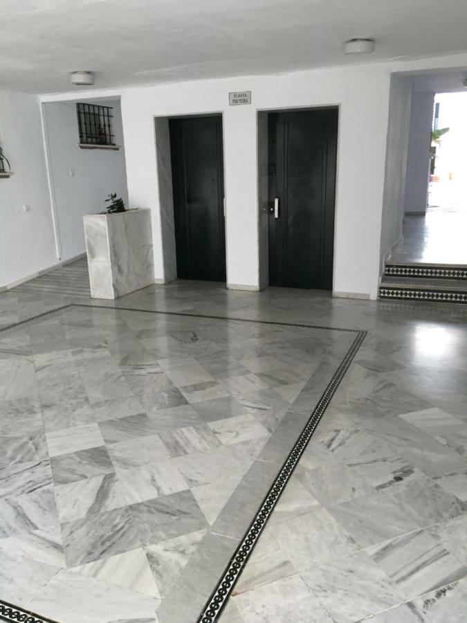 Avda De Las Palmeras Apartment Benalmadena Exterior photo